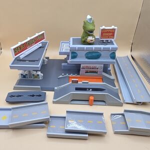 1996 Micro Machines Rex's Truck Stop City Galoob Hiways & Byways Vintage